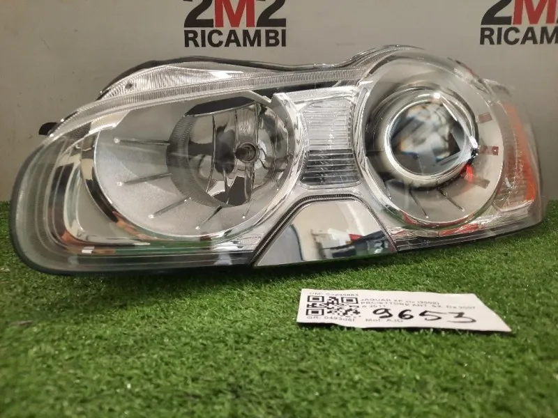 Proiettore ANT SX C2Z30863 Jaguar XF I 2008