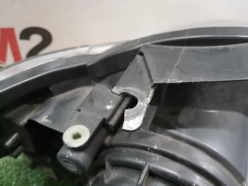 Proiettore ANT SX C2Z30857 Jaguar XF I 2008