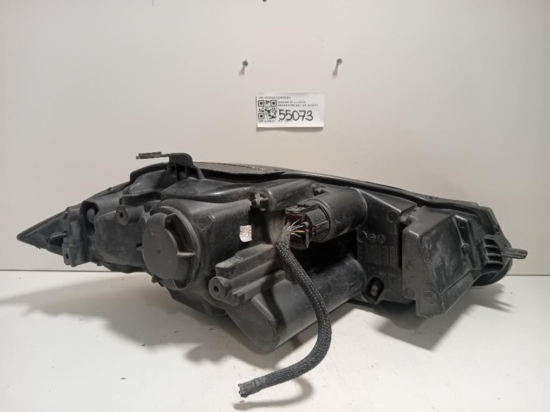 Proiettore ANT SX VPCX2X-13W030-EH Jaguar XF I 2011