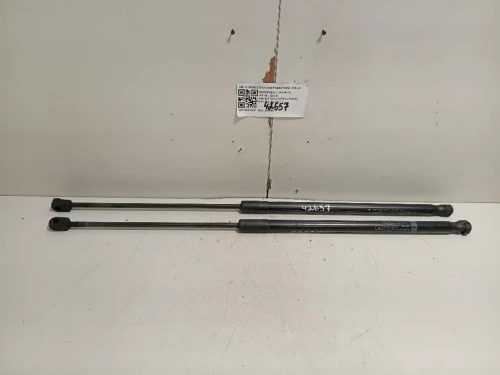 Ammortizzatore Cofano ANT DX A1669802364 AMMORTIZZATORE DX+SX Mercedes Classe ML W166 2012