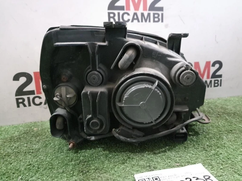 Proiettore ANT SX 0K2FA51020 Kia Carens II 2002