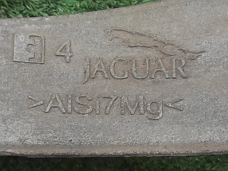 Fusello Ruota ANT DX 8X2345BB Jaguar XF I 2008