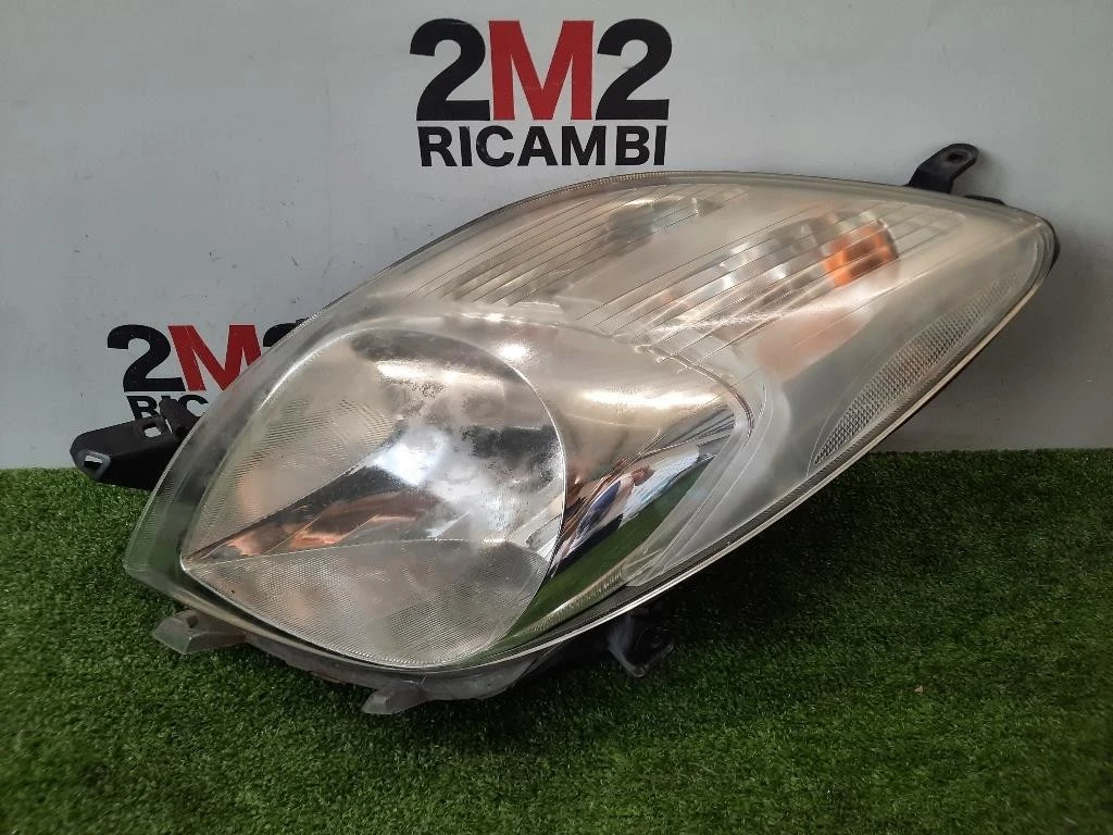 Proiettore ANT SX 811700D120 Toyota Yaris France II 2006