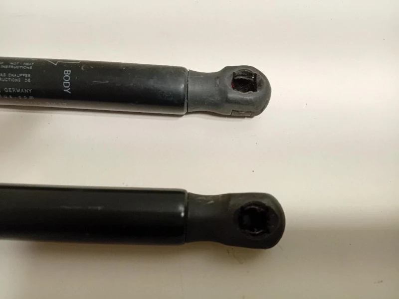 Ammortizzatore Cofano ANT DX BJ32-16C826-AA DX+SX Land Rover Range Rover Evoque I 2011