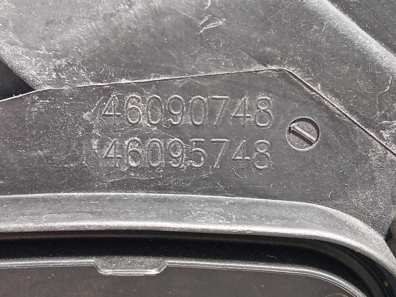 Proiettore ANT SX 00518763400 Lancia Delta III 2011