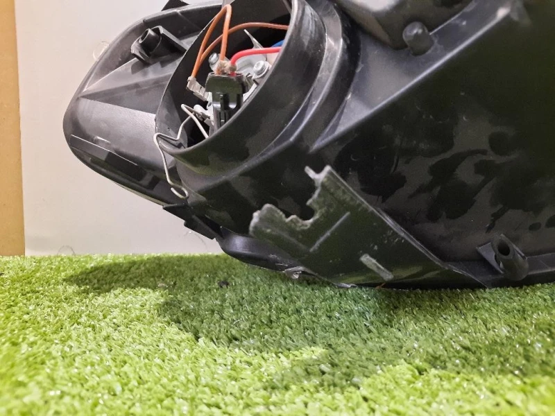 Proiettore ANT SX 51786654 Lancia Ypsilon II 2009