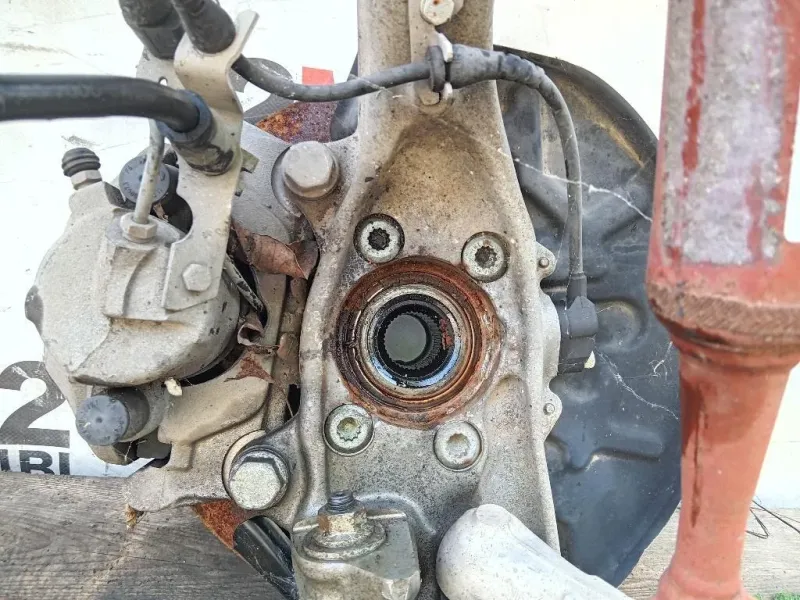 Fusello Ruota ANT SX 8E0407253H Audi A4 8ED Avant 2005