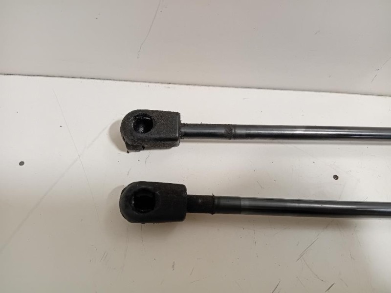 Ammortizzatore Cofano ANT DX A1669802364 AMMORTIZZATORE DX+SX Mercedes Classe ML W166 2012