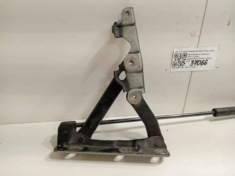 Ammortizzatore Cofano ANT DX A1718800129AMMORTIZZATORE COFANO ANT DX+CERNERA Mercedes Classe SLK R171 2004