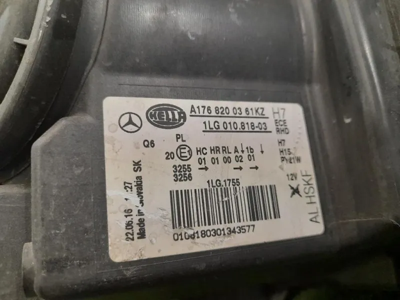 Proiettore ANT SX A1768200361KZ Mercedes Classe A W176 2015
