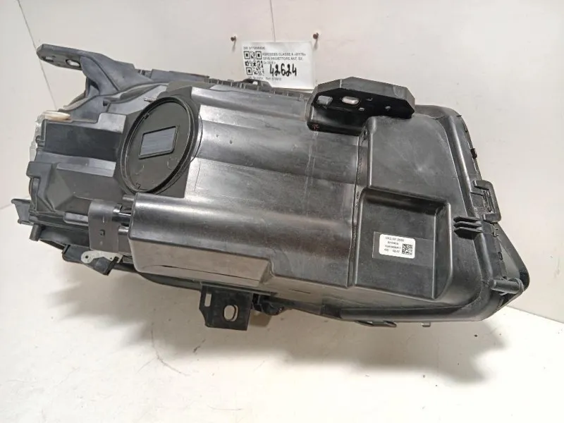 Proiettore ANT SX A1769068900 Mercedes Classe A W176 2015