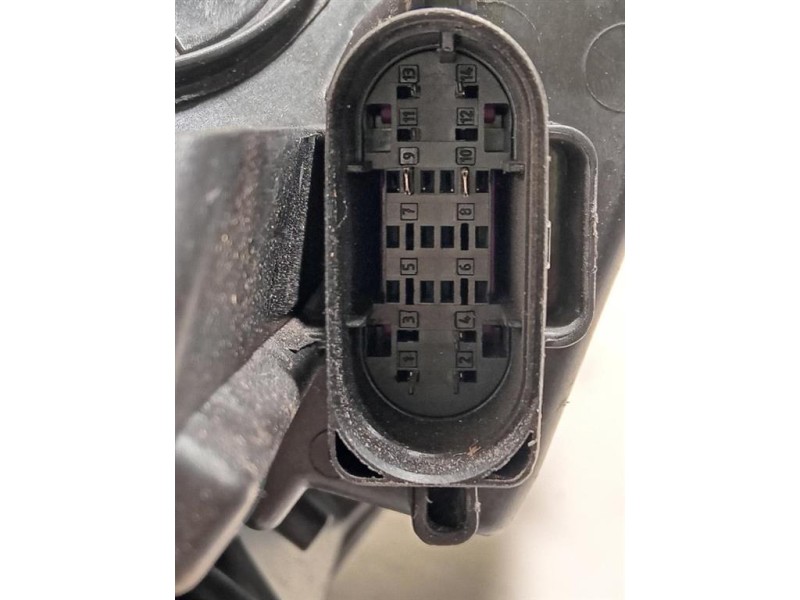 Proiettore ANT SX A1769068900 Mercedes Classe A W176 2015