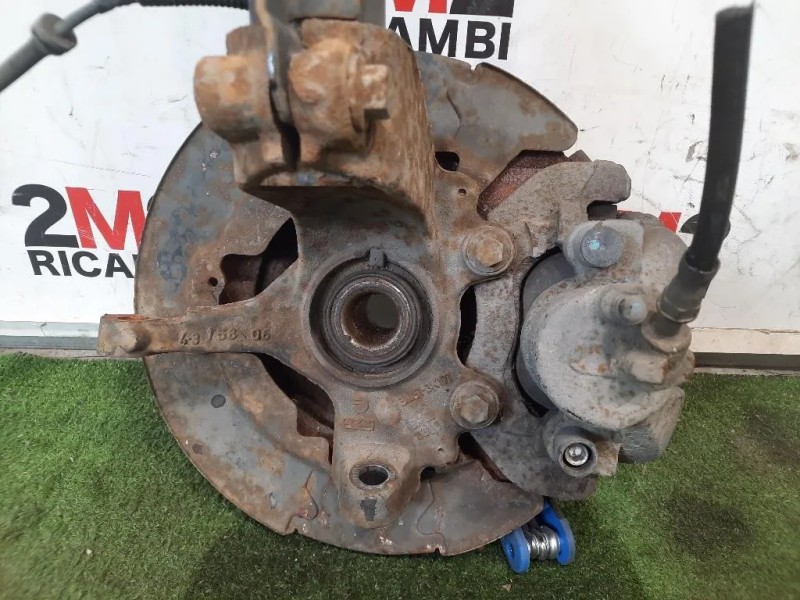 Fusello Ruota ANT SX 31212947 MECCANICA LATO SINISTRO SX Volvo V50 2004