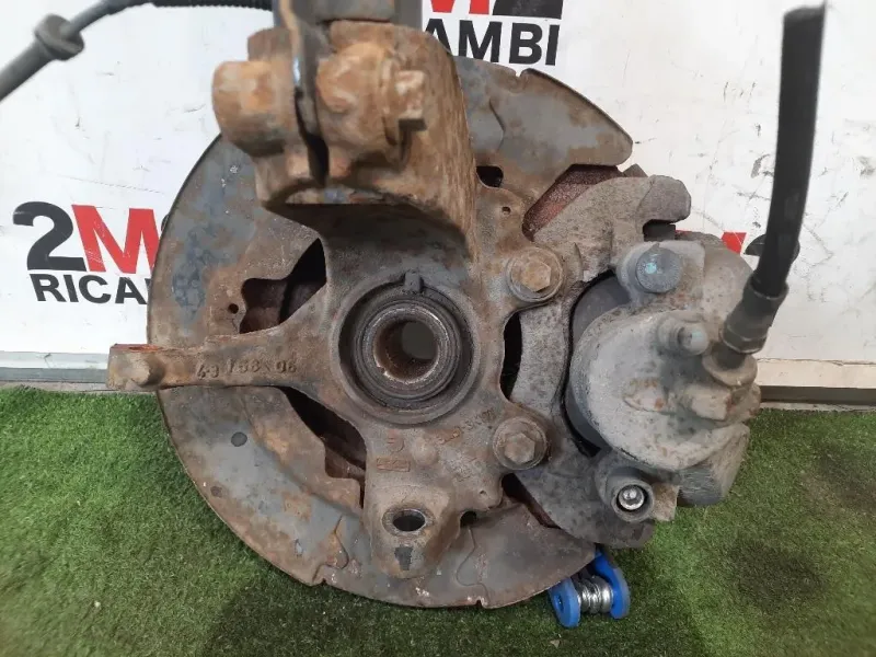 Fusello Ruota ANT SX 31212947 MECCANICA LATO SINISTRO SX Volvo V50 2004