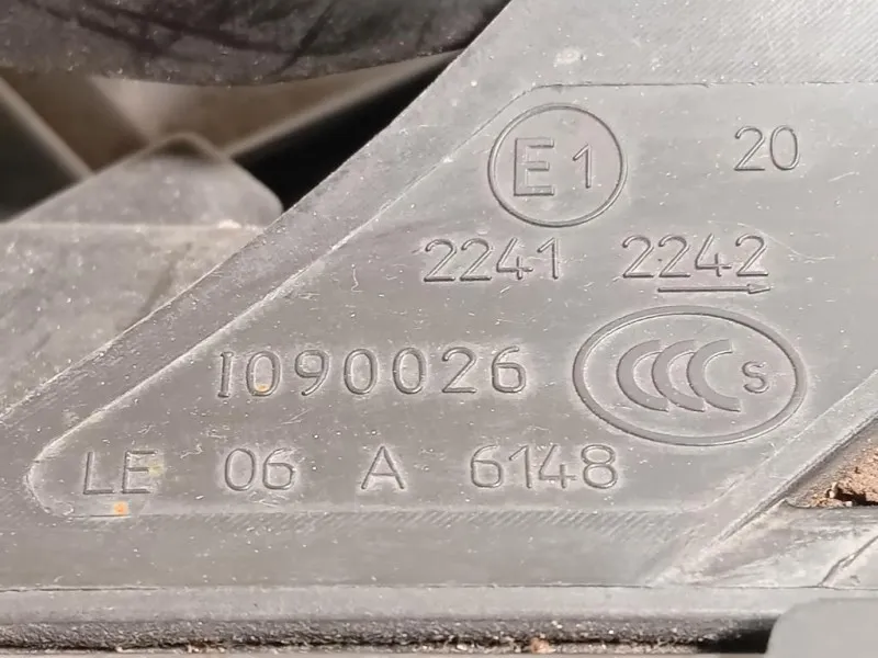 Proiettore ANT SX 1090026 Mercedes Classe C W204 2011