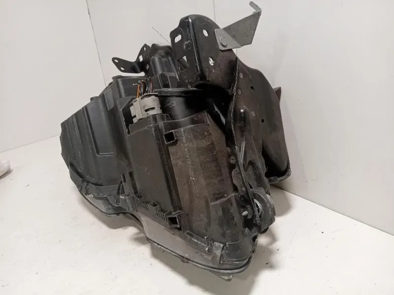 Proiettore ANT SX 1090026 Mercedes Classe C W204 2011