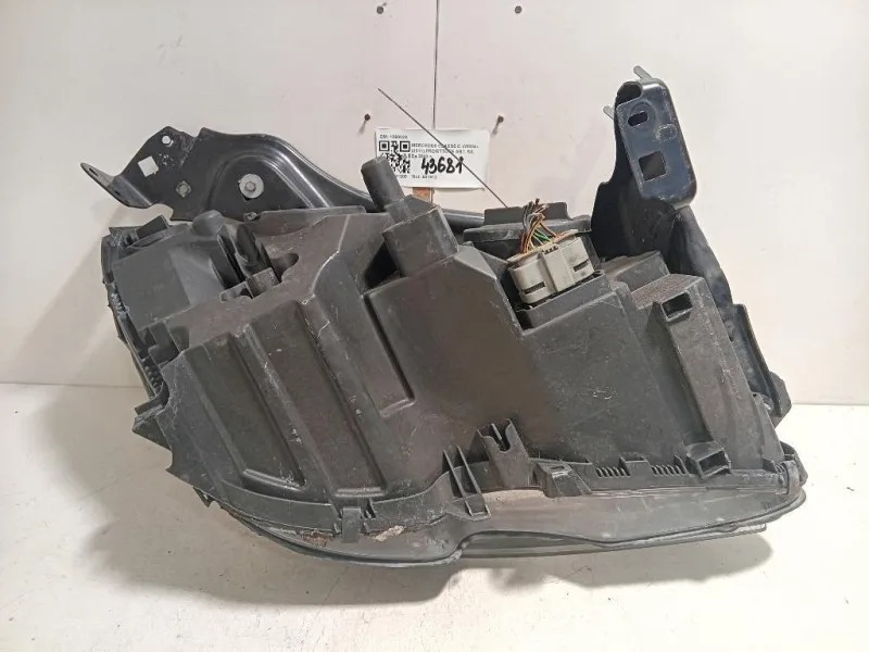Proiettore ANT SX 1090026 Mercedes Classe C W204 2011