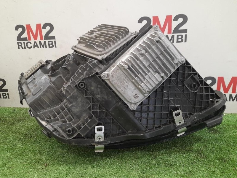 Proiettore ANT SX A2059061706KZ Mercedes Classe C W205 2018