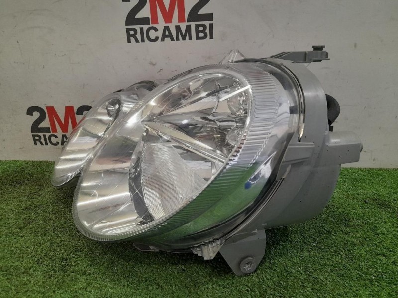 Proiettore ANT SX A2098200161 Mercedes Classe CLK C209 2003