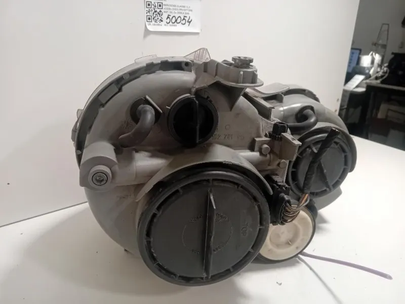 Proiettore ANT SX A2098200161 Mercedes Classe CLK C209 2003