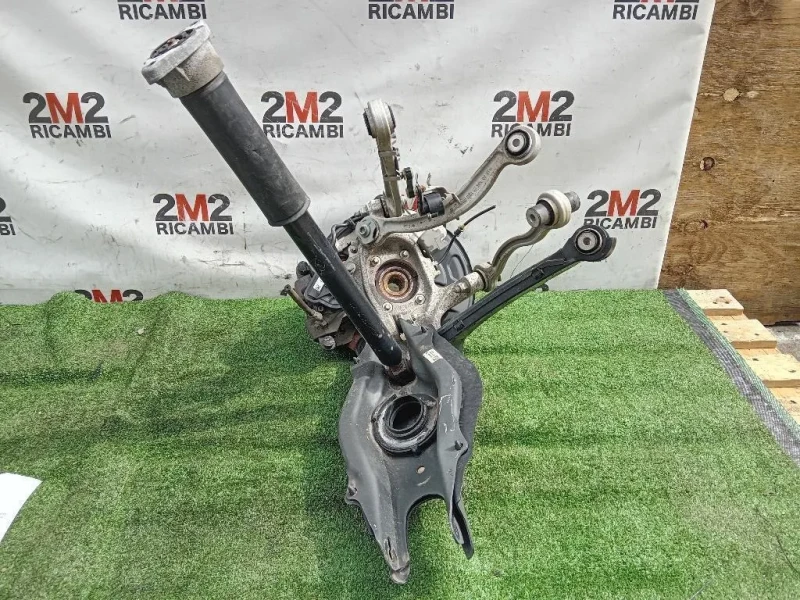 Fusello Ruota POST SX A2053500141 Mercedes Classe C W205 2014