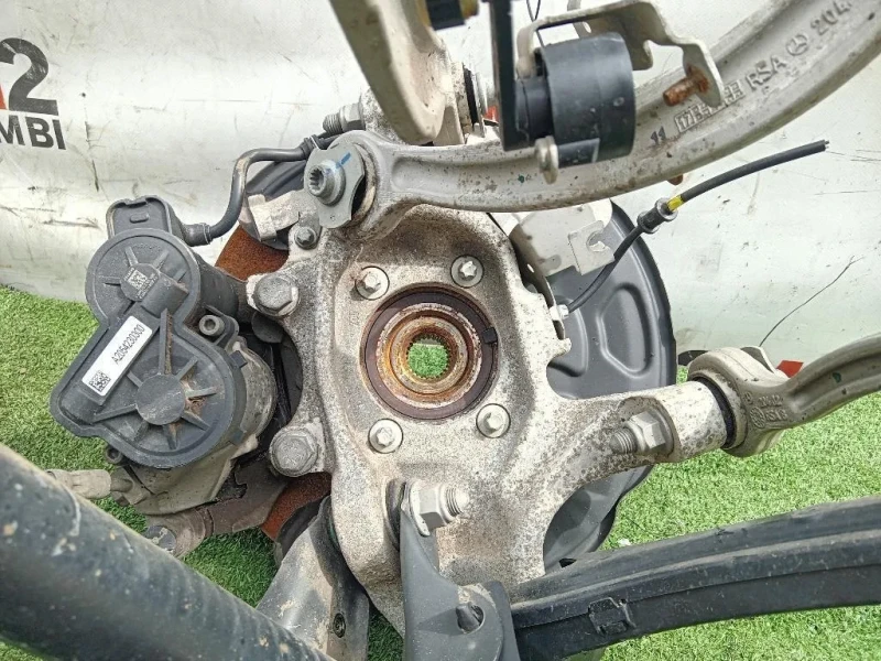 Fusello Ruota POST SX A2053500141 Mercedes Classe C W205 2014