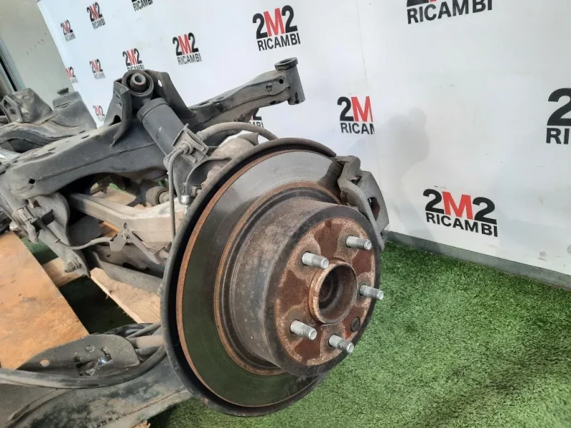 Fusello Ruota POST SX 55401JD00A Nissan Qashqai I 2007