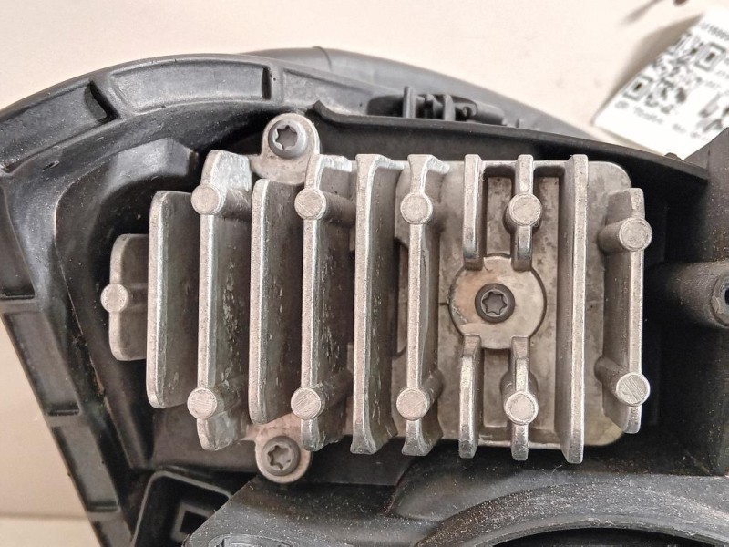 Proiettore ANT SX A1569063100 Mercedes Classe GLA X156 2014