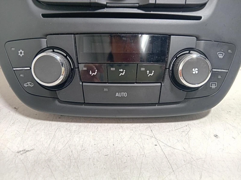 Pulsanti Comando Multifunzione 13273095 Opel Insignia A 2009