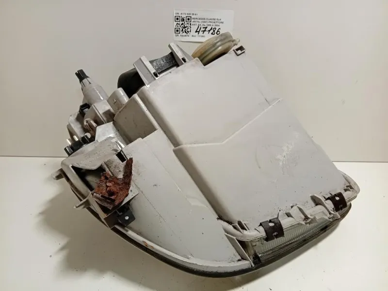 Proiettore ANT SX A170 820 25 61 Mercedes Classe SLK R170 1997