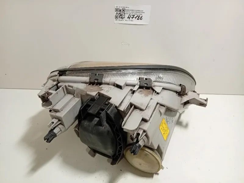 Proiettore ANT SX A170 820 25 61 Mercedes Classe SLK R170 1997