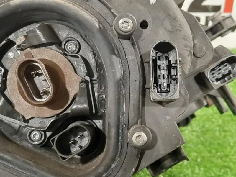 Proiettore ANT SX A1718203361 Mercedes Classe SLK R171 2008