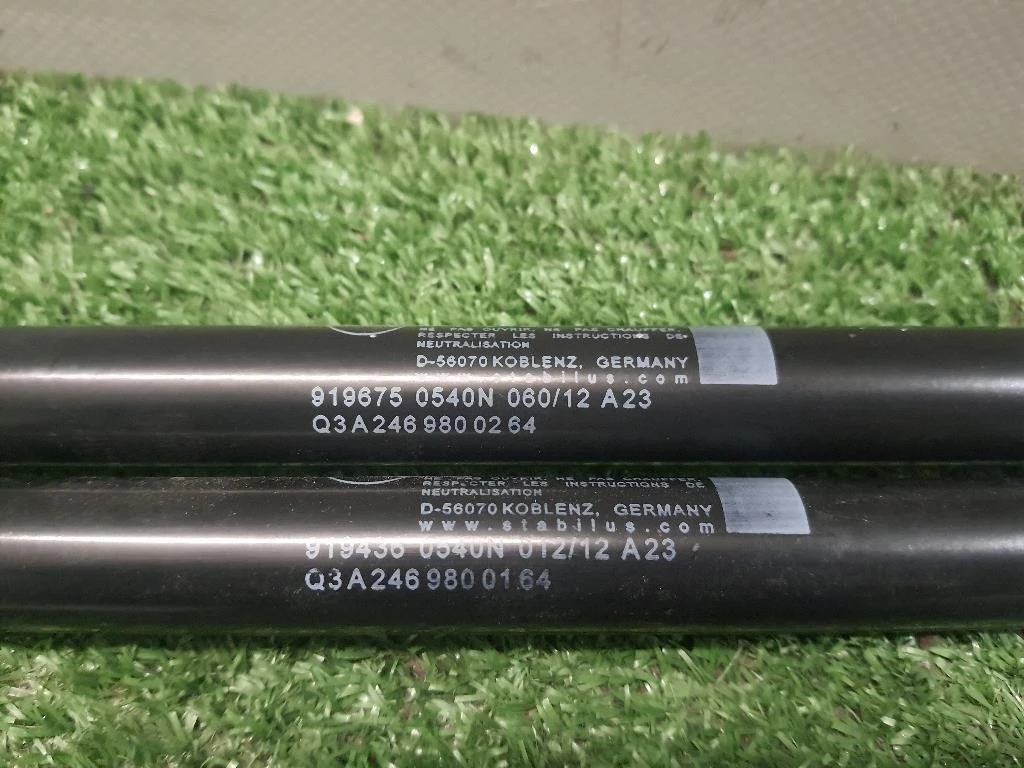 Ammortizzatore Portello POST DX KIT A2469800164 A2469800264 Mercedes Classe B W246 2012