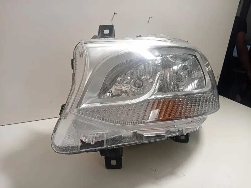 Proiettore ANT SX A 910 906 00 00 Mercedes Sprinter IV 2018
