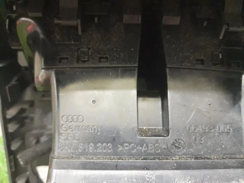 Griglia Condotto ARIA Console Centrale POST POST 8K0819203 Audi A4 8ED Avant 2005