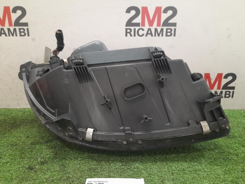 Proiettore ANT SX A6398200161 Mercedes VITO W639 2004