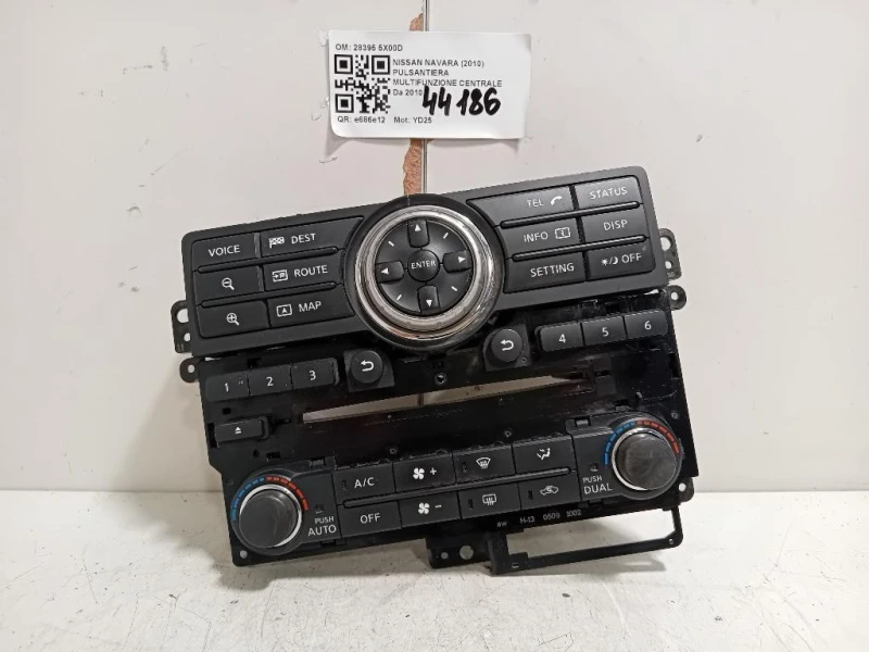 Pulsantiera Multifunzione Centrale 28395 5X00D Nissan Navara 2010