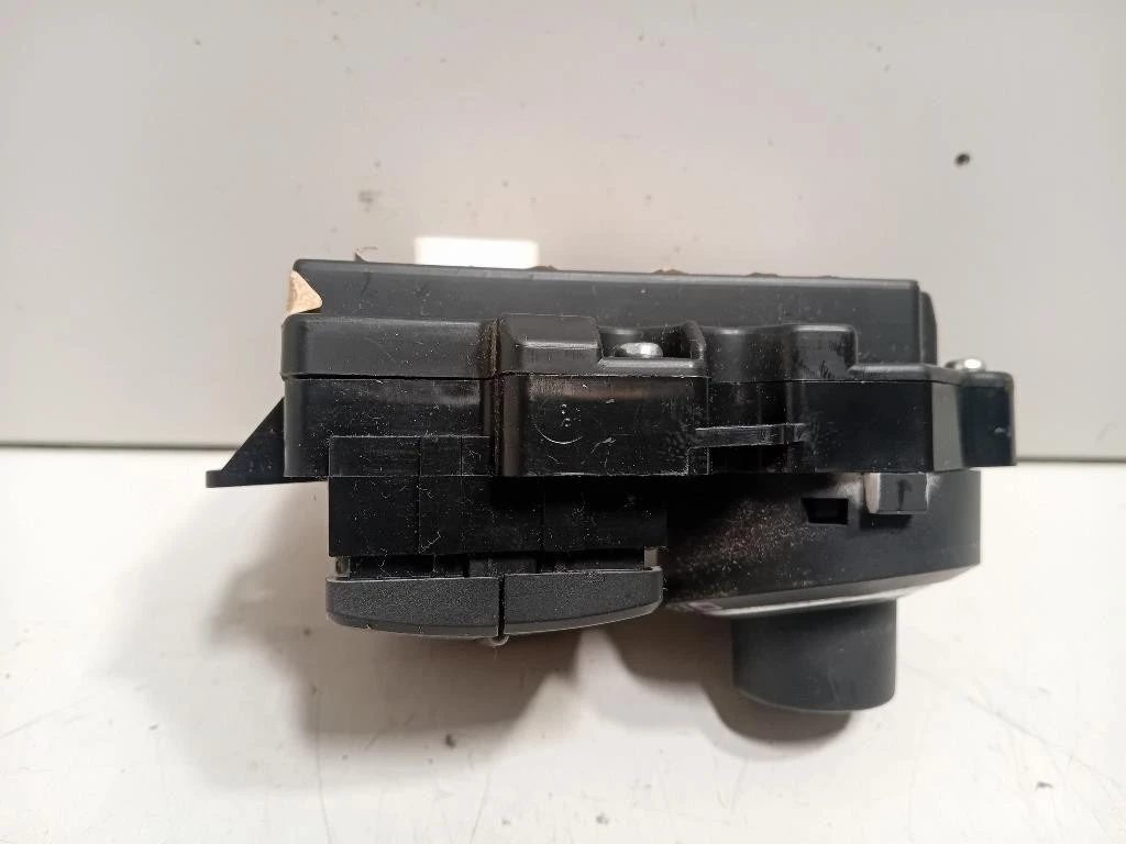 Pulsantiera Multifunzione Centrale 283955X00C Nissan Navara 2010