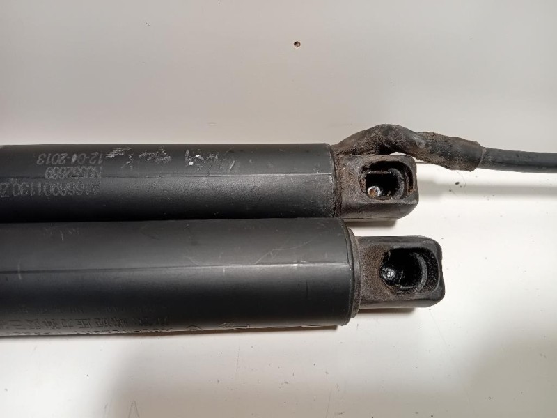 Ammortizzatore Portello POST DX A1669803464 DX+SX Mercedes Classe ML W166 2012