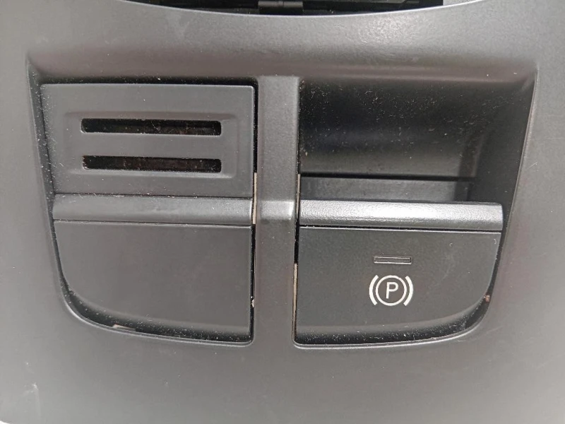 Pulsantiera Unità Autoradio 8V0919614P Audi A3 8VA Sportback 2012
