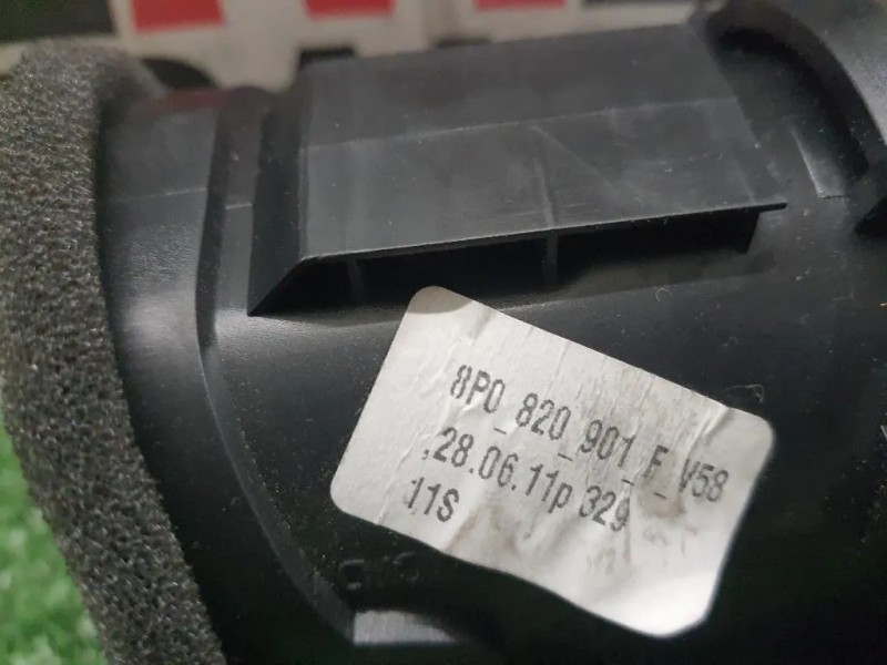 Griglia Condotto ARIA Cruscotto ANT DX 8P0820901F Audi A3 8P1 2008