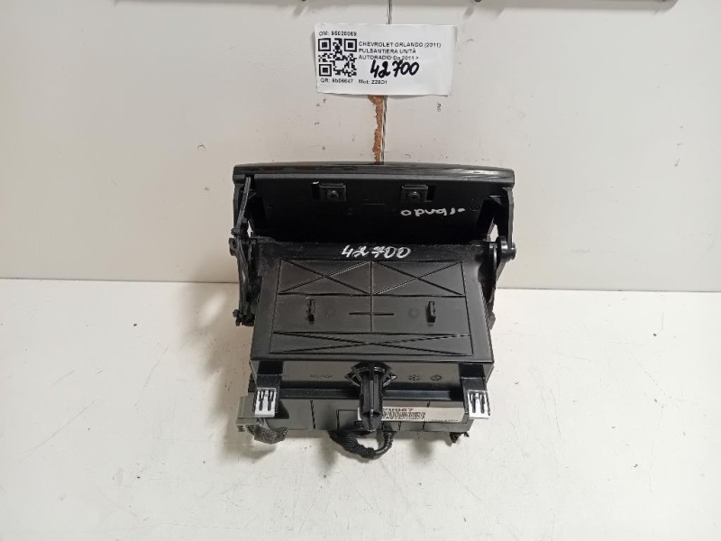 Pulsantiera Unità Autoradio 95020069 Chevrolet Orlando 2011