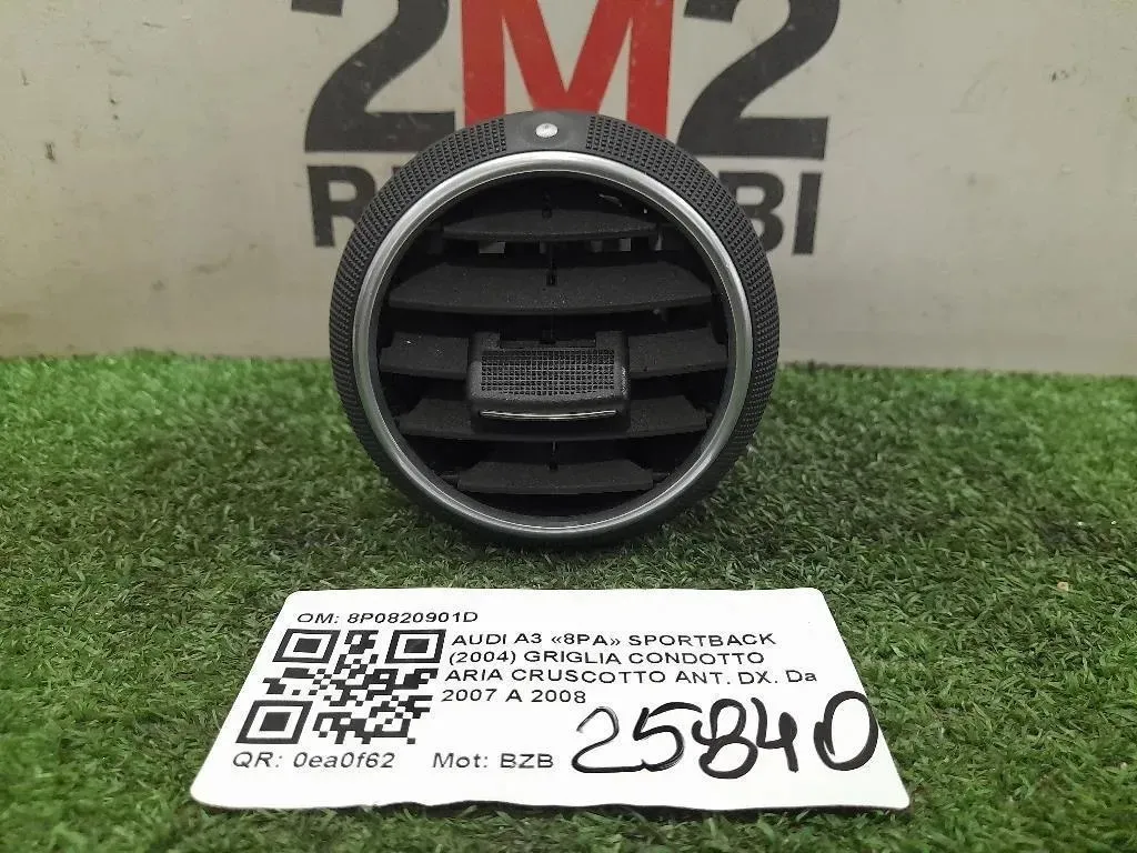 Griglia Condotto ARIA Cruscotto ANT DX 8P0820901D Audi A3 8PA Sportback 2004