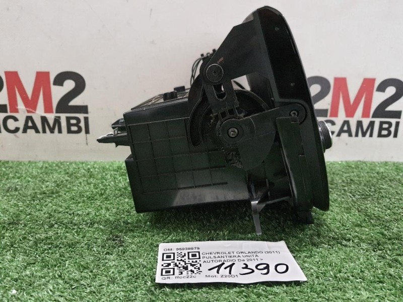 Pulsantiera Unità Autoradio 95938879 Chevrolet Orlando 2011