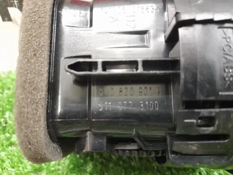 Griglia Condotto ARIA Cruscotto ANT DX 8V0820901A Audi A3 8VA Sportback 2012