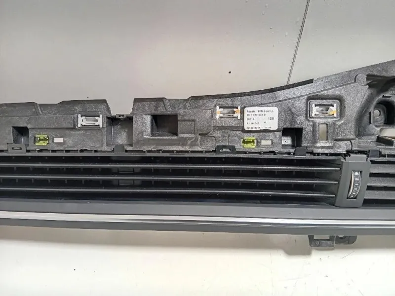 Griglia Condotto ARIA Cruscotto ANT DX 8W1 820 902 Audi A4 8W5 Avant 2015