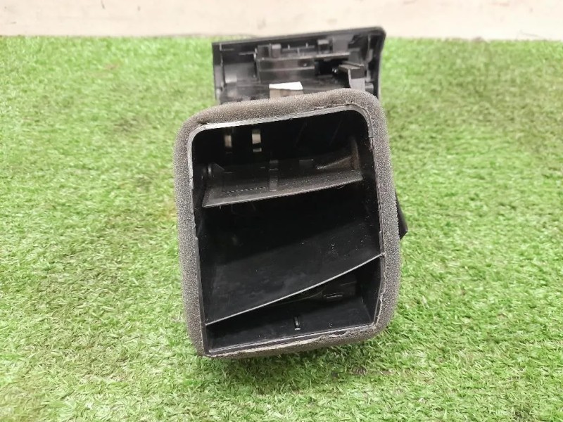 Griglia Condotto ARIA Cruscotto ANT DX 64227059188 Bmw Serie 1 E81 Berlina 2005