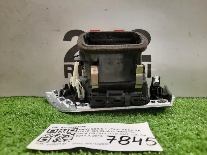 Griglia Condotto ARIA Cruscotto ANT DX 64229205356 F21 F22 F23 DX Bmw Serie 1 F20 Berlina 2012