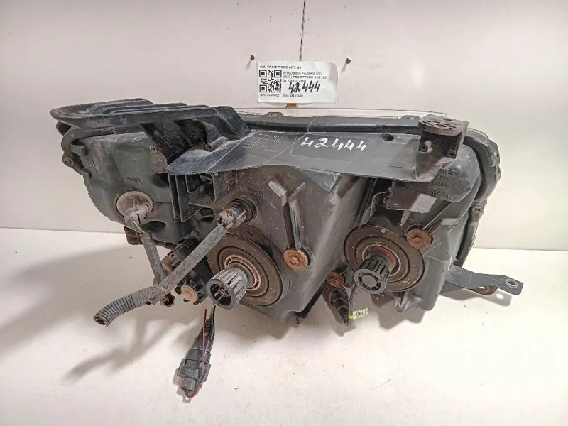 Proiettore ANT SX 8301A349 Mitsubishi Pajero IV 2007