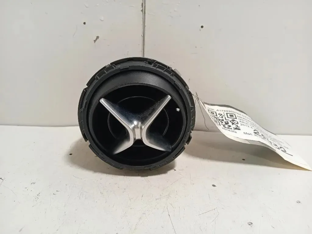 Griglia Condotto ARIA Cruscotto ANT DX A1768300754 DXSX Mercedes Classe A W176 2013